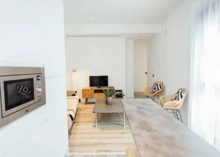 Cozy And Functional- 2Bd 1Bth - Alfalfa